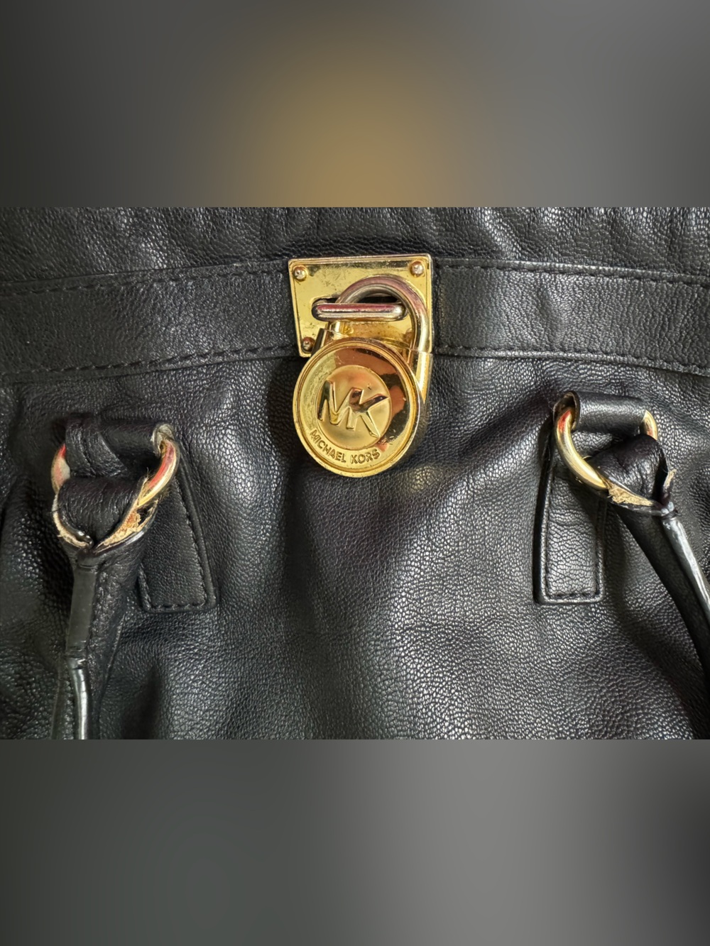 Michael Kors Hamilton Bag - Picture 11 of 13